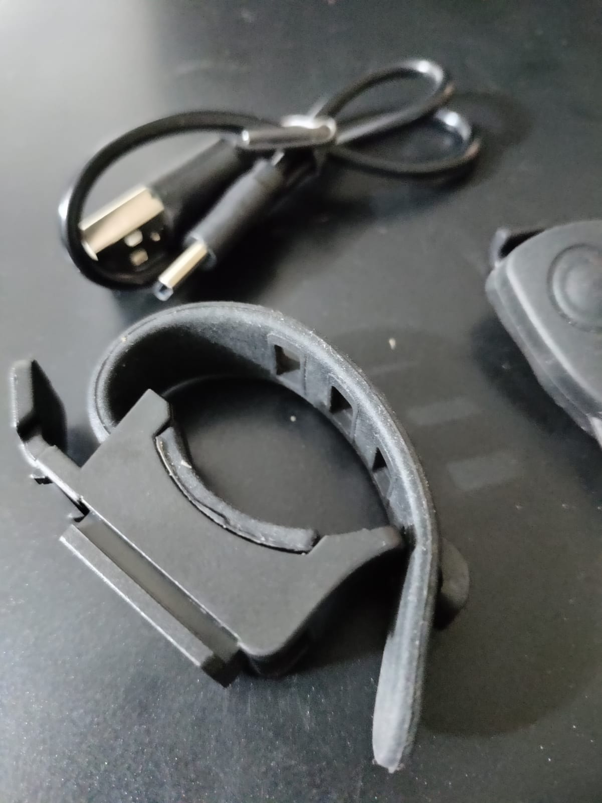 Cycle Guru" Bicycle Rechargeable Solar Power Bike Light with Horn